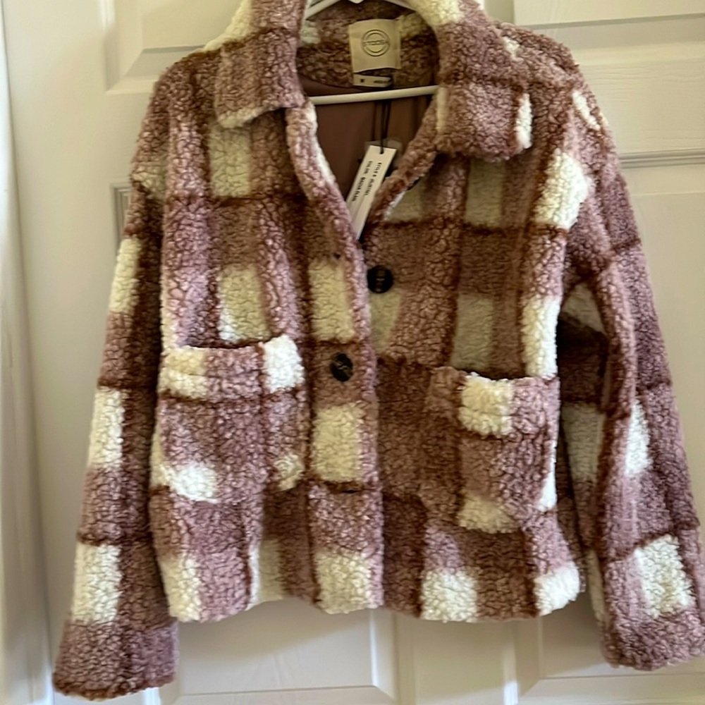 Button down Sherpa look jacket